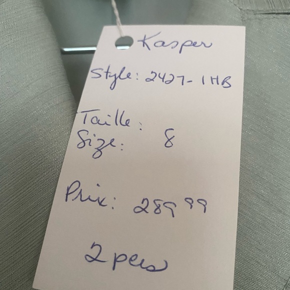 2 piece skirt and jacket - Picture 4 of 4